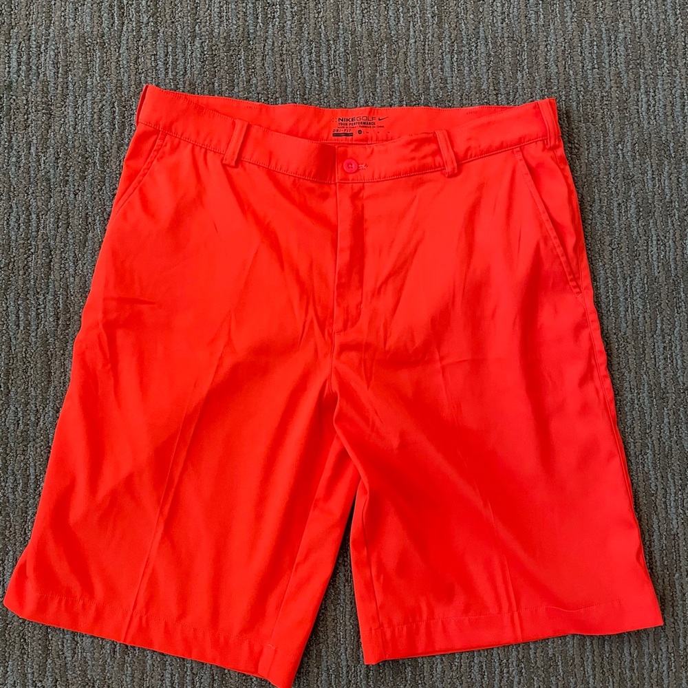 Nicke Golf Shorts